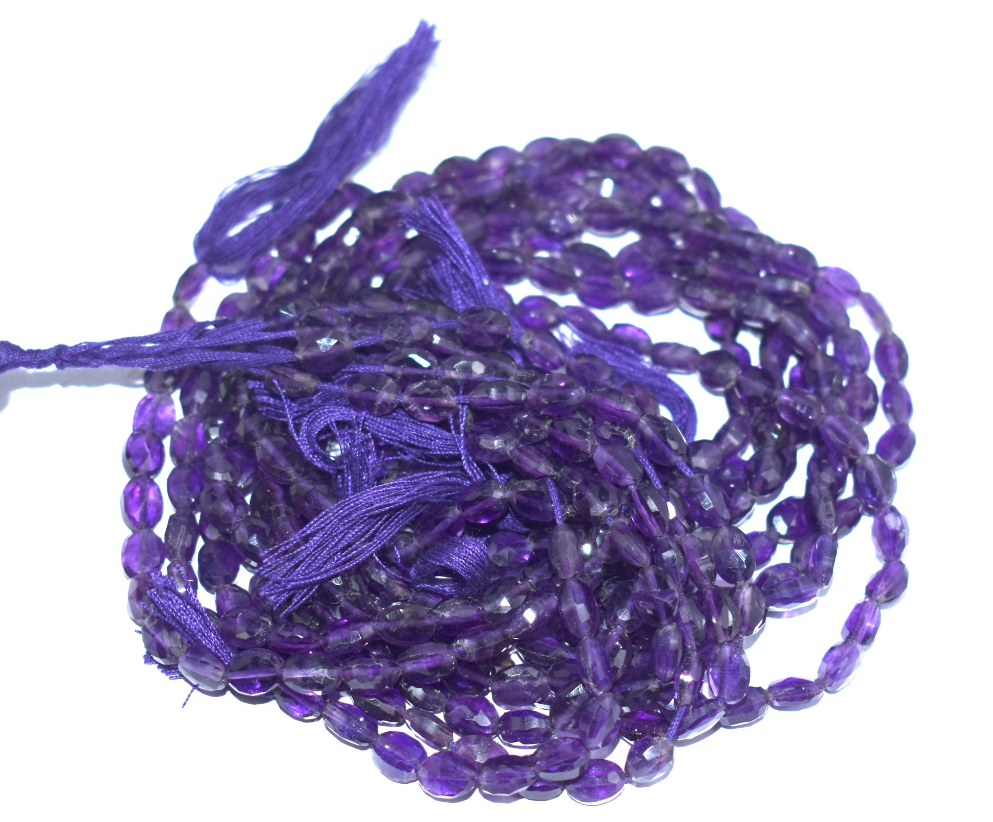 A 13-inch strand of natural Amethyst oval faceted beads, perfect for adding a touch of sophistication to your jewelry creations.
#Amethyst #FacetedBeads #GemstoneJewelry #JewelryMaking #NaturalGemstones #BeadedJewelry #CustomJewelry #LuxuryJewelry #ElegantDesigns #UniqueJewelry






