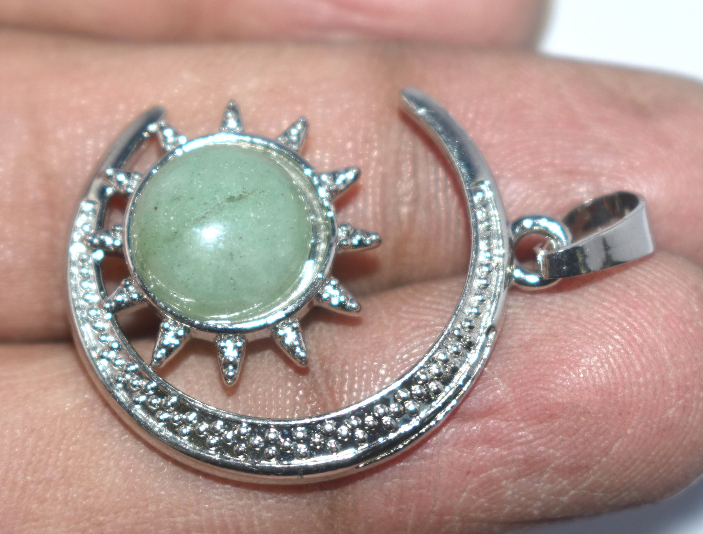 Amazing Green Aventurine Moon Curved Locket, {Weight - 4.10 Gram}