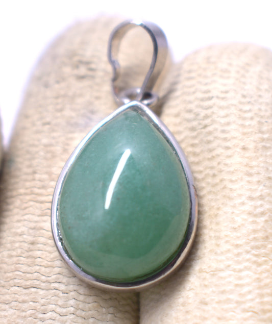 Green Aventurine Pear Shape Locket, {Weight - 3.95 Gram}