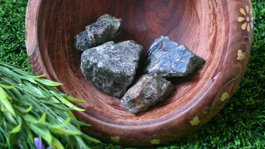 Labradorite Rough Stone - Natural Raw Labradorite Crystals for Healing & Energy Work | #Labradorite #RoughCrystals #HealingStones #RawLabradorit #CrystalHealing #EnergyWork