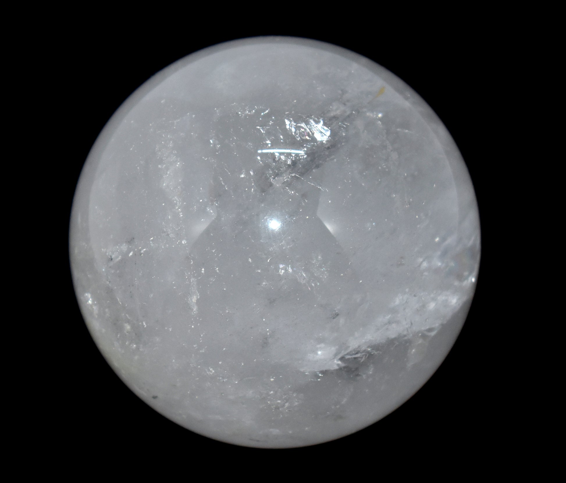 This magnificent Crystal Polished Round Ball, weighing 675 grams #ClearQuartz  #MeditationCrystal #BalanceAndHarmony #SpiritualHealing #ClarityAndFocus #HealingStone #MetaphysicalProperties #PositiveEnergy 